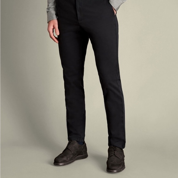 Charles Tyrwhitt Ultimate No Iron Chinos Classic Fit Flat Front in Black 42 x 30 - Picture 2 of 8
